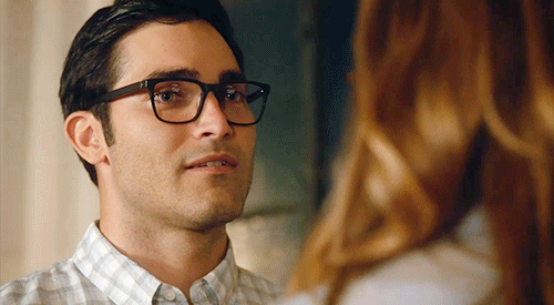 Tyler Hoechlin dans son rôle dans Superman and Lois.