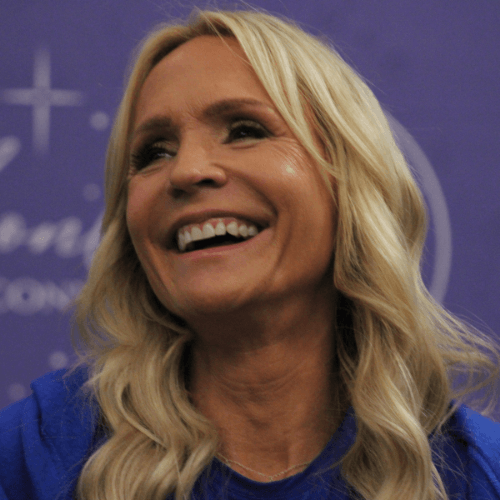 Barbara Alyn Woods