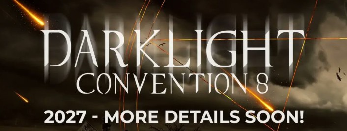 Dark Light Convention 9