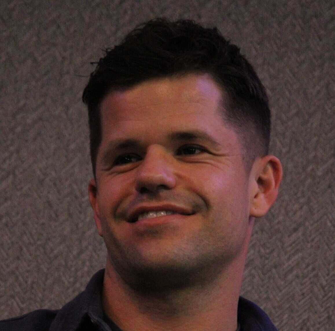 Charlie Carver