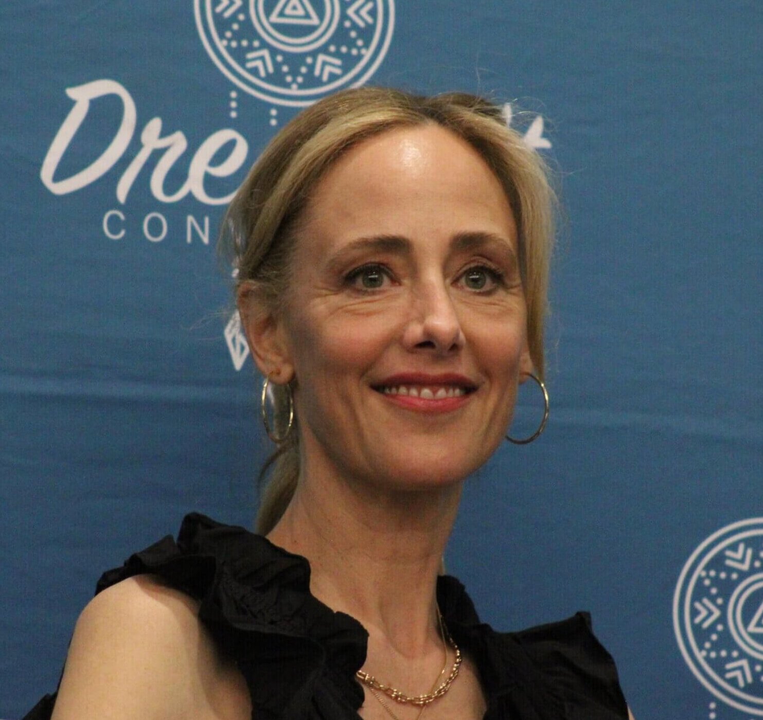 Kim Raver