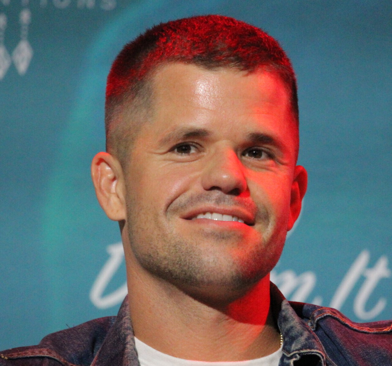 Charlie Carver