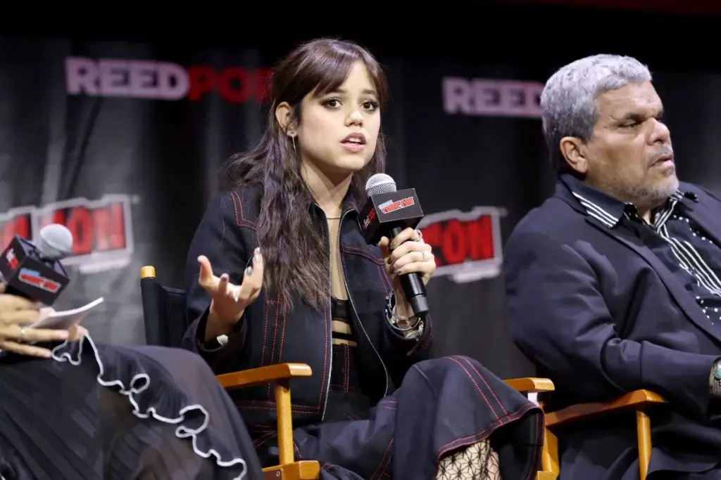 Jenna Ortega New York Comic Con 2022