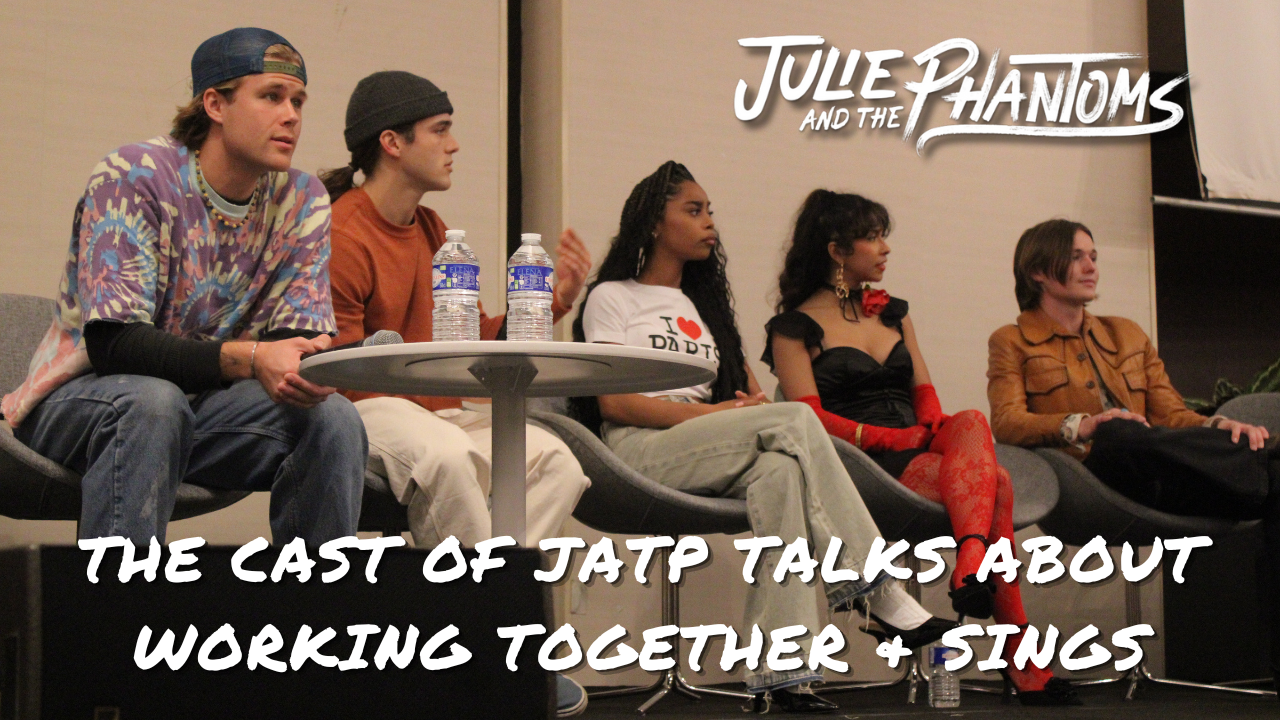 Le cast de JATP parle du fait de travailler ensemble et chantent sur scène