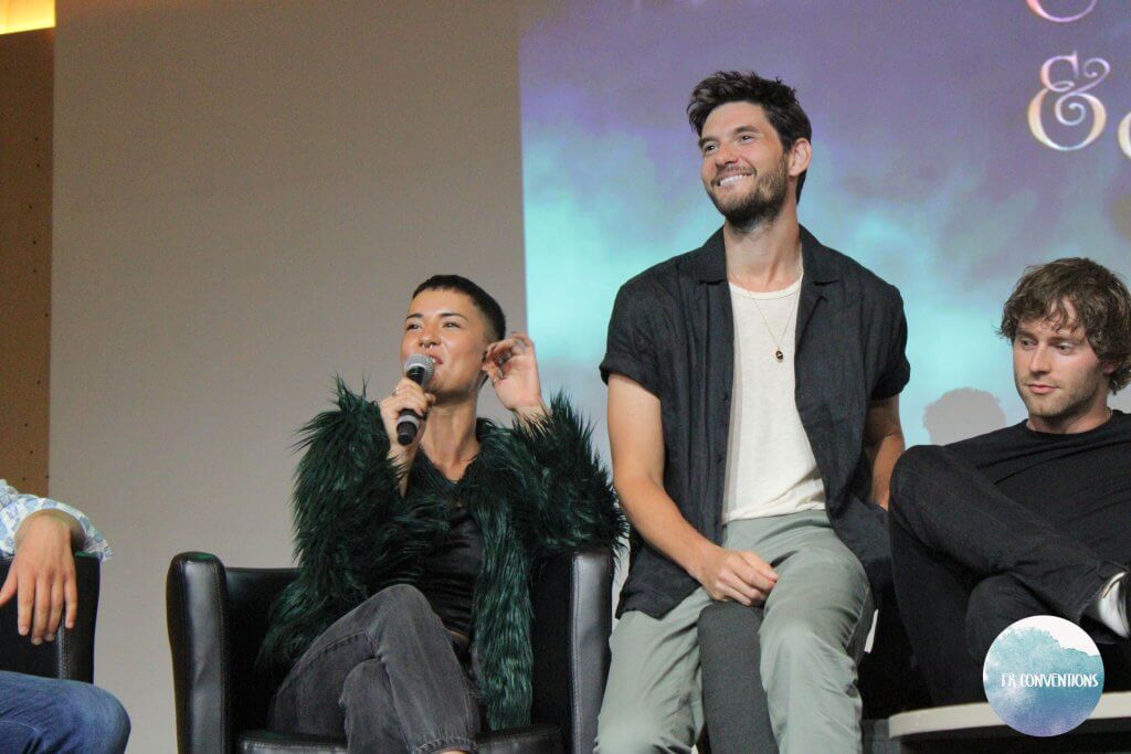 Ben Barnes et Jessie Mei Li interprètent
le couple 'Darklina' dans Shadow and Bone