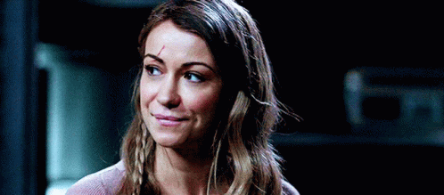 Harper The 100 Chelsey Reist