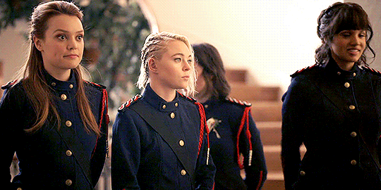 Motherland: Fort Salem série