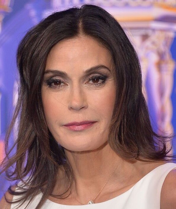 Teri Hatcher