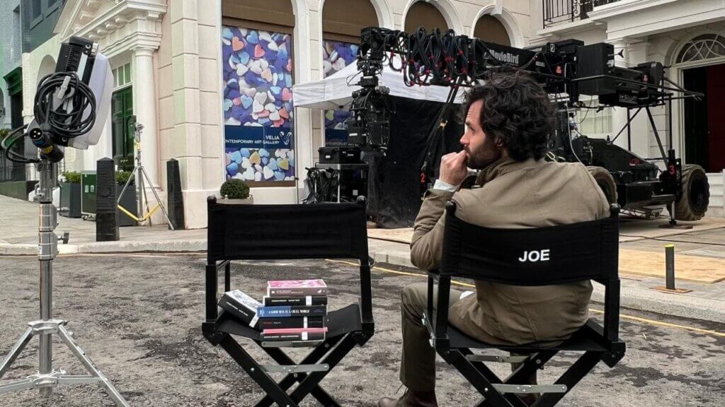 Les fans attendent avec impatience de savoir si Penn Badgley sera de retour sur le tournage de You